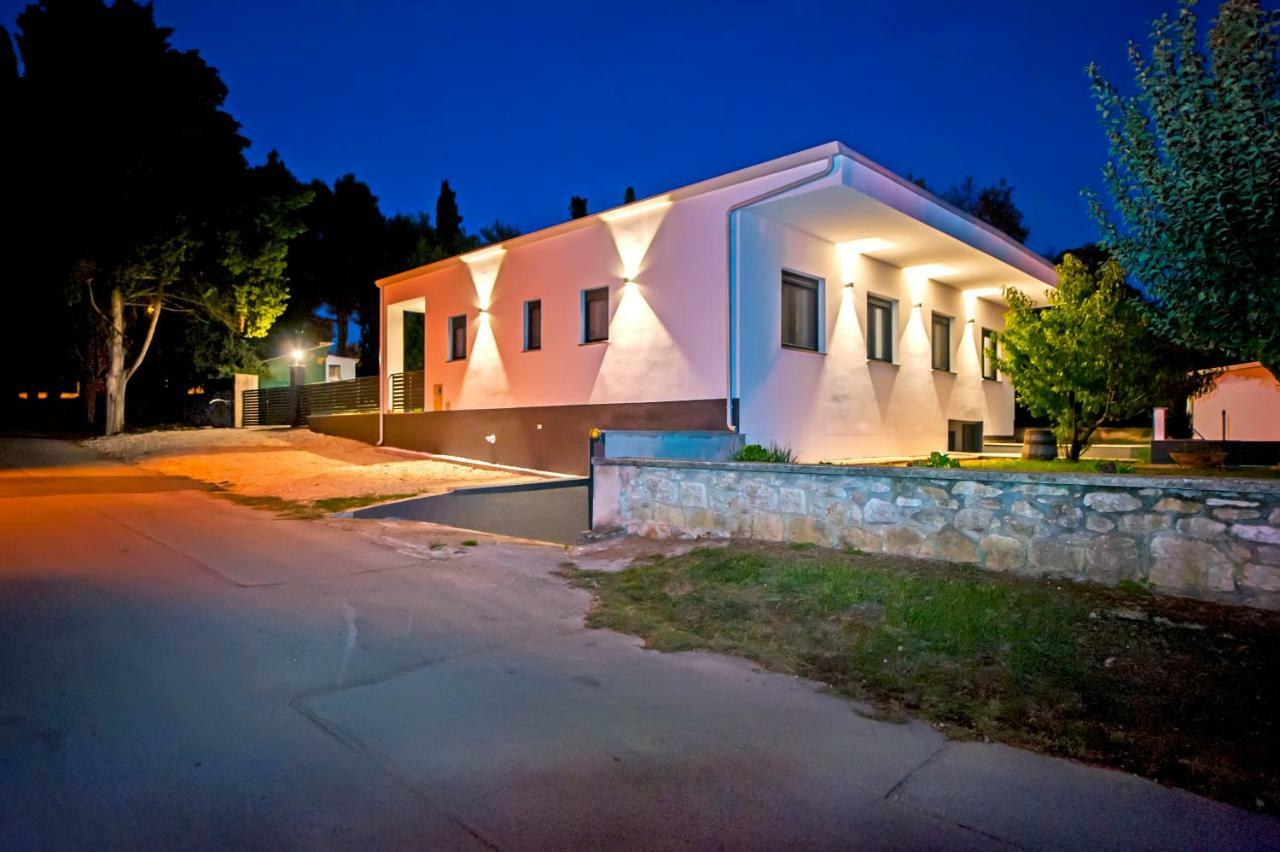 Apartmani Brajkovic Ρόβινι Εξωτερικό φωτογραφία