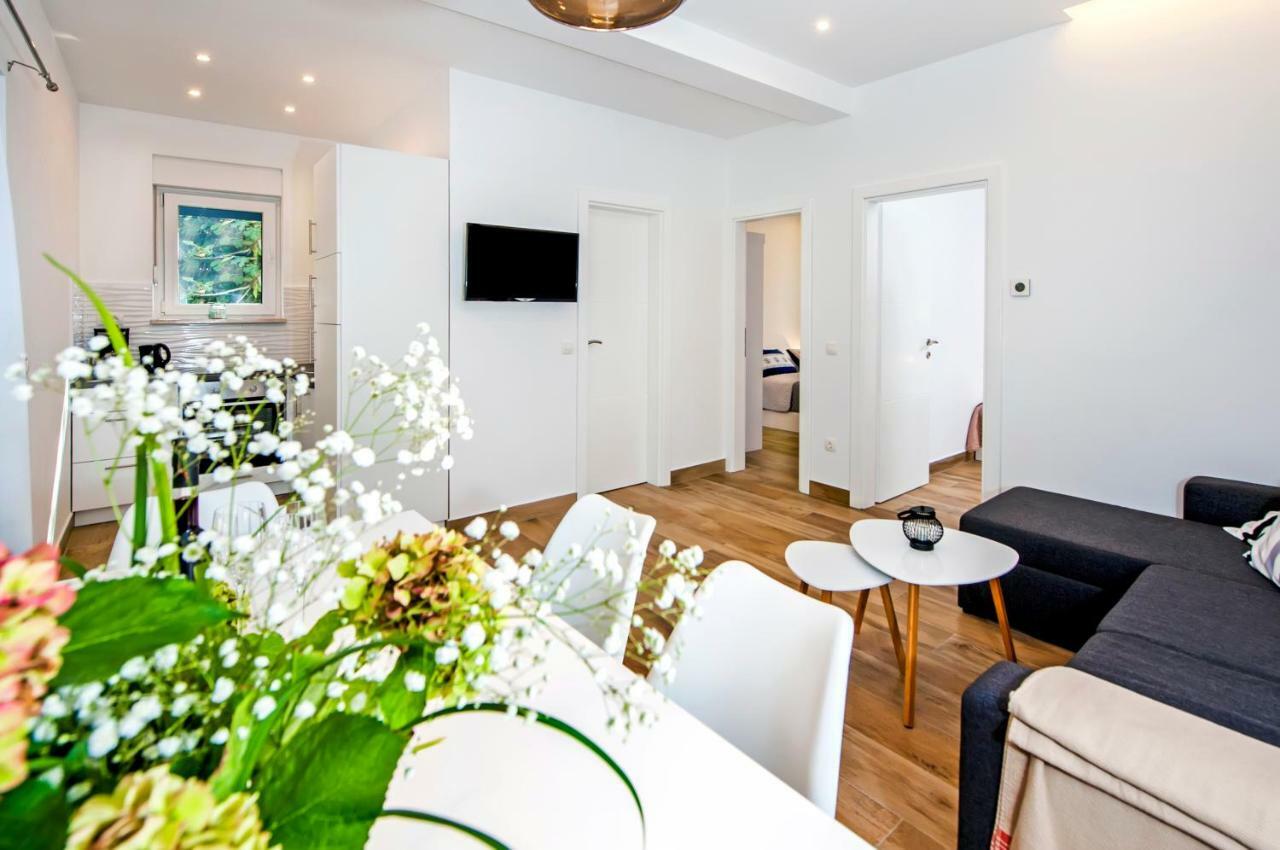 Apartmani Brajkovic Ρόβινι Εξωτερικό φωτογραφία